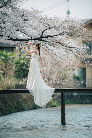 ウェディングドレス