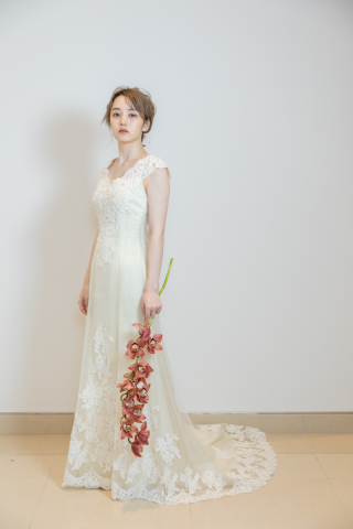 ウェディングドレス