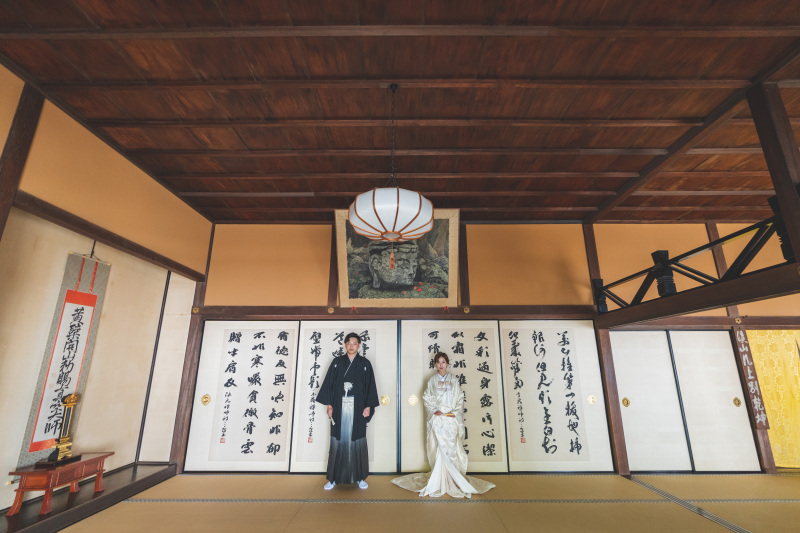 世界観をしっかりと作り込まれた和室で