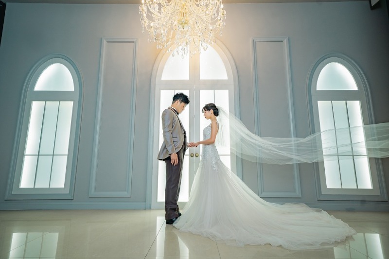 光に照らされて