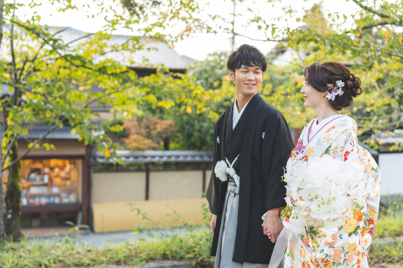 道行く自然な姿も緑に包まれて