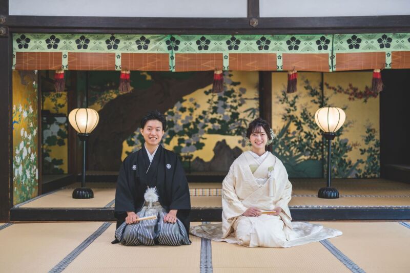 穏やかな笑顔で