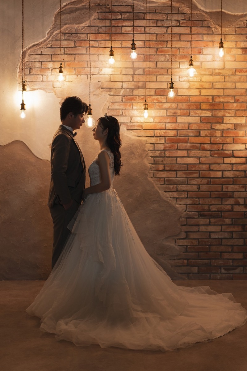 シルエット調に