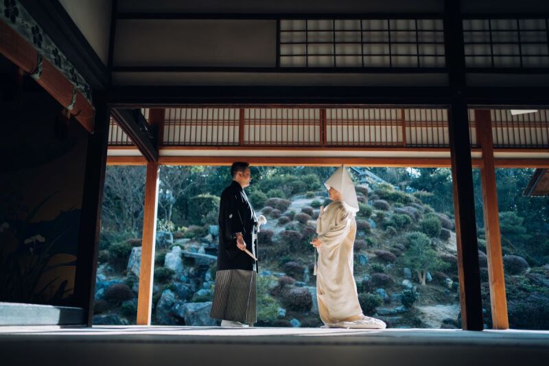 暖かな光が差し込み