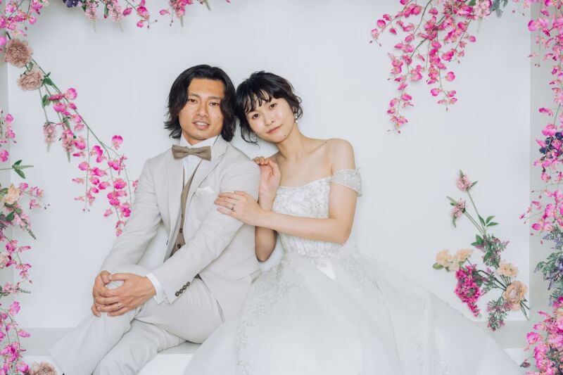 フラワーウォールで可憐に