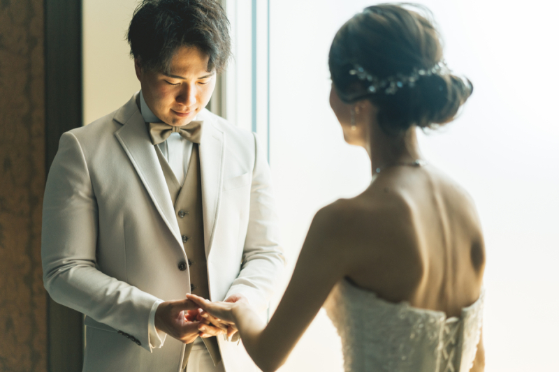 大切な指輪交換のシーンも