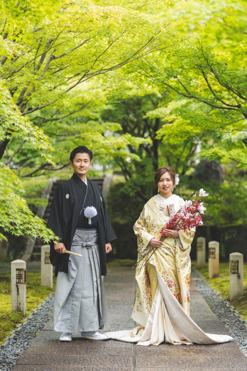 智積院外の緑と