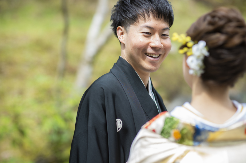 新郎様の笑顔の先には