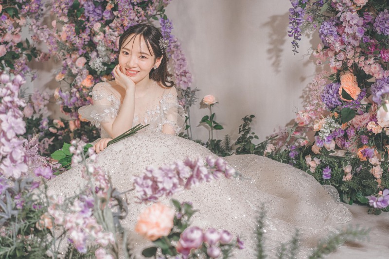 お花に囲まれながら