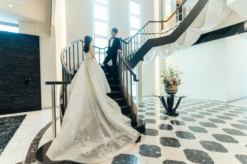 大階段×ドレスは相性◎!