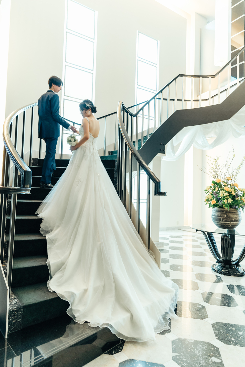 らせん階段にて