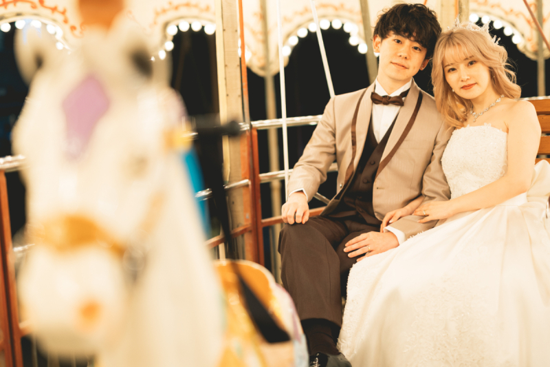 メリーゴーランドの馬車に乗って