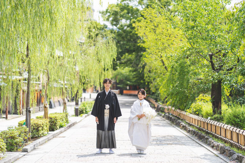 季節感を活かした緑を感じる一枚