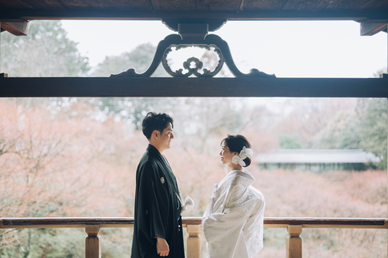 やわらかい光がおふたりを包み込む