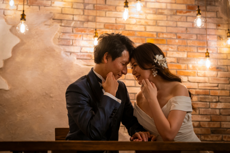 レンガとランプがオシャレなスタジオで