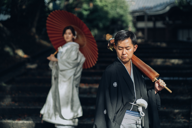 日陰に入ってクールに