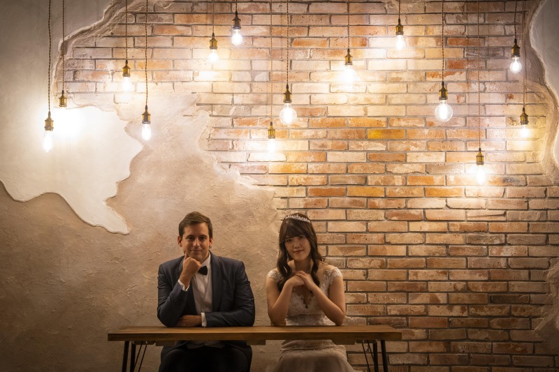 シックの中にカジュアルな一枚