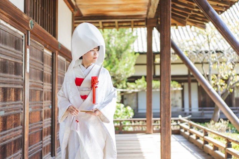 凛とした綿帽子姿