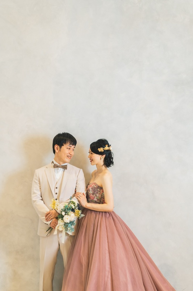 ピンクオーガンジーのドレスで