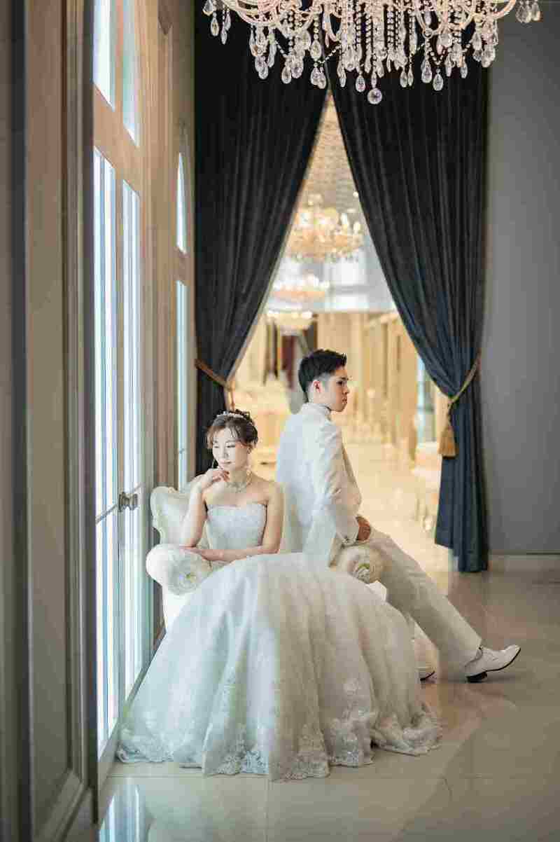 お洒落なポーズで韓国ショット