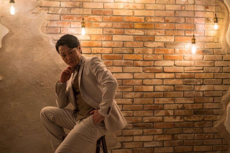 クラシカルで上品な新郎様ソロショット