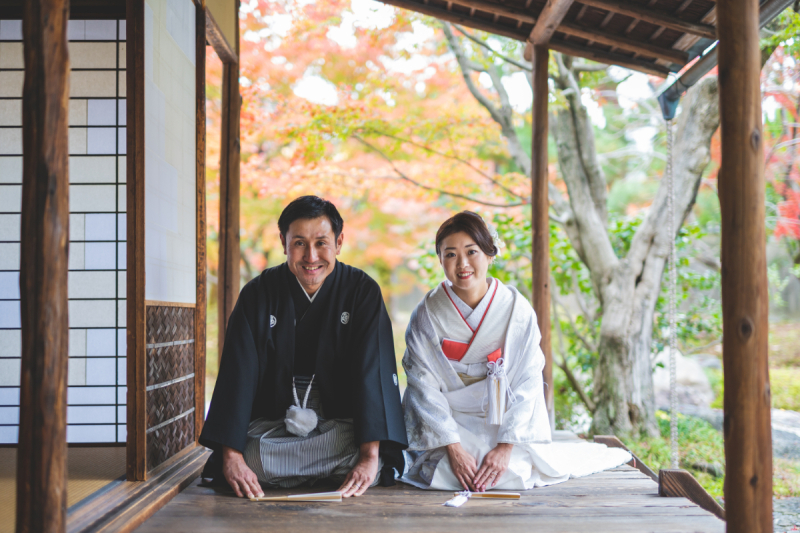 和装ならお正座ショットはマスト！日本建築の中で