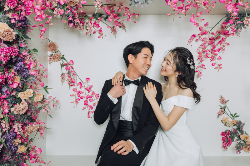 メインのフラワーウォール