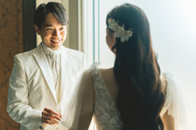 何気ないおふたりの向き合う姿もドラマチックに