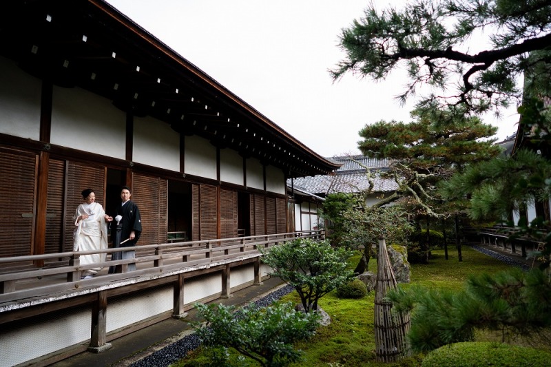 お庭を見渡せる廊下