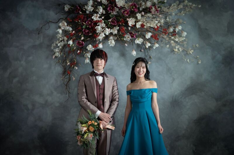 木蓮の木の下で