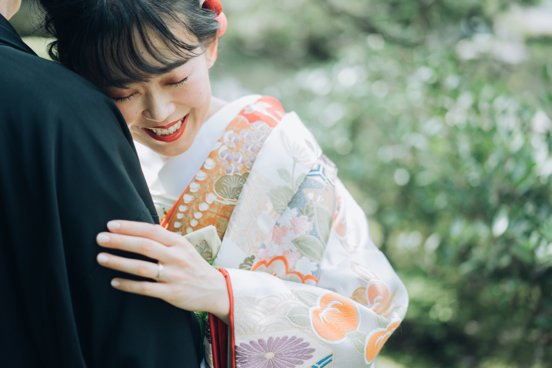 指輪もお着物のディティールまでしっかり撮影