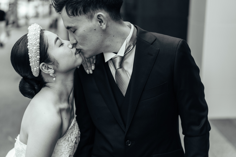 外に出て、おふたりの姿をシネマチックに