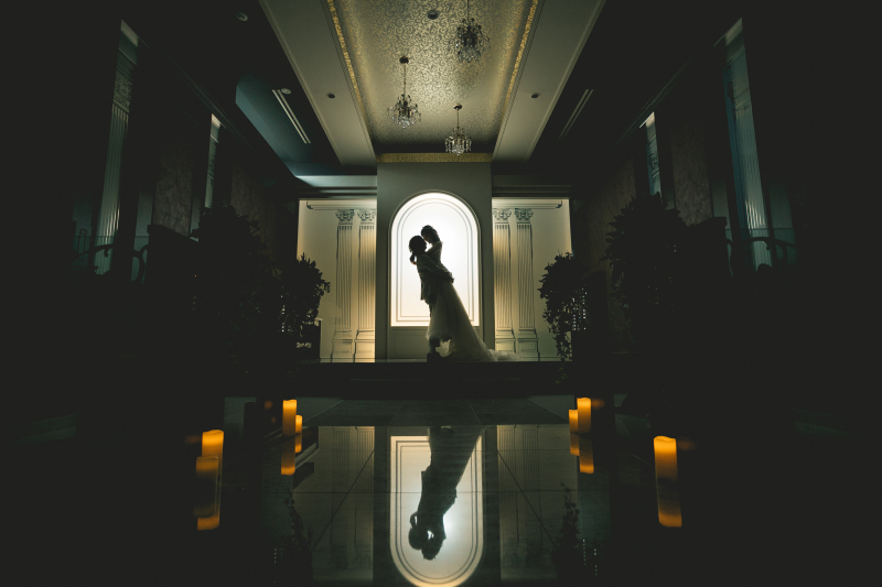 キャンドルが導く光の先には