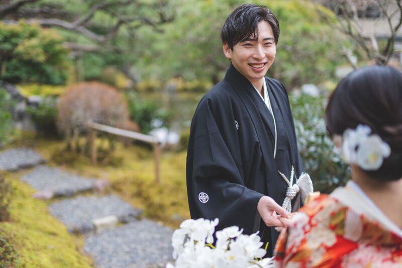 新郎様の微笑むの先には、、、