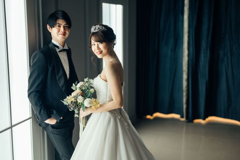 こちらを向いて