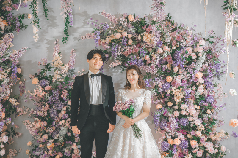 お次はお花の中で