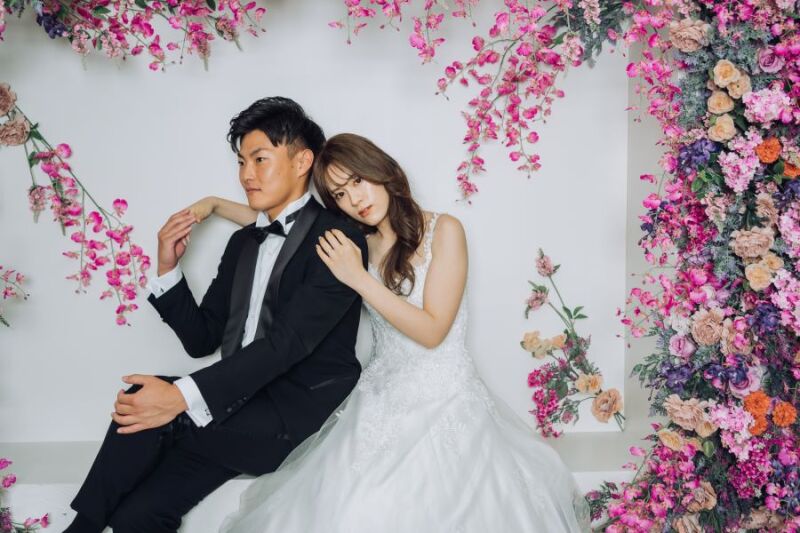 本場仕込みの韓国フォト!フラワーウォール撮影