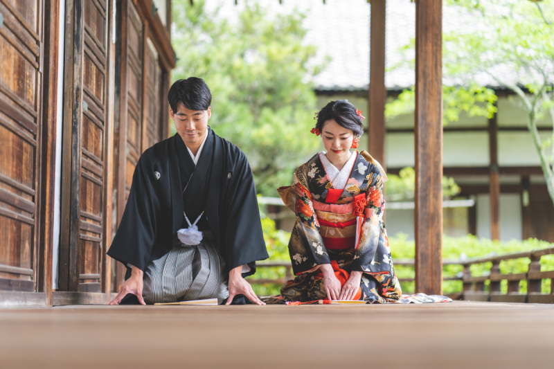 和装ロケーション×洋装スタジオフォト