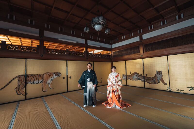 広々とした和室で