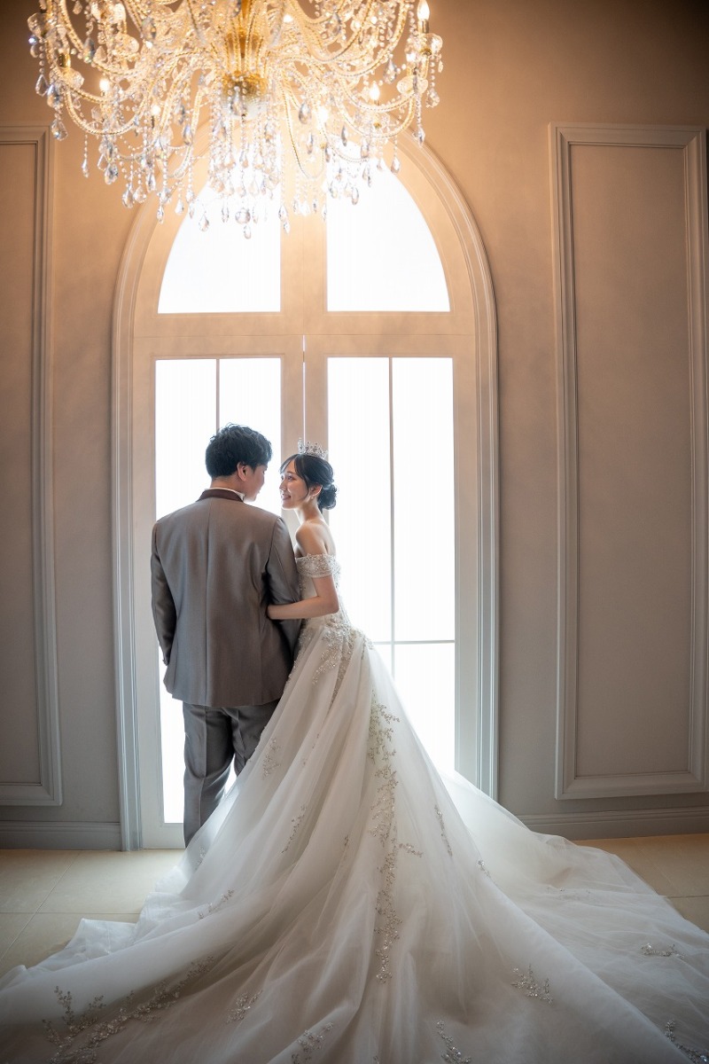 エントランスのシャンデリア