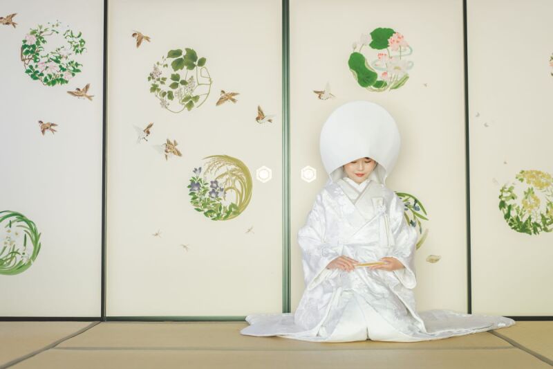 小鳥のさえずりが…