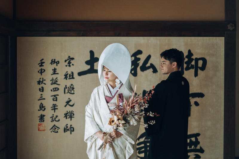 屋内ではクールに決めて