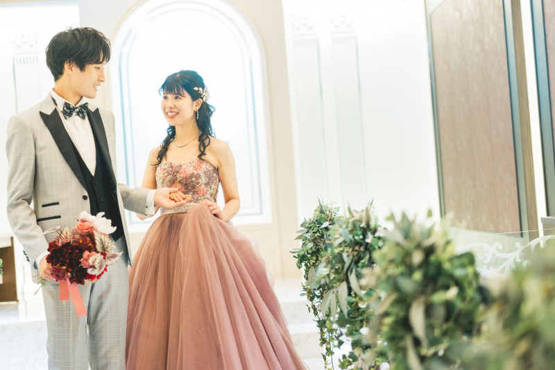 チャペルシーンを撮影、挙式のその時のように