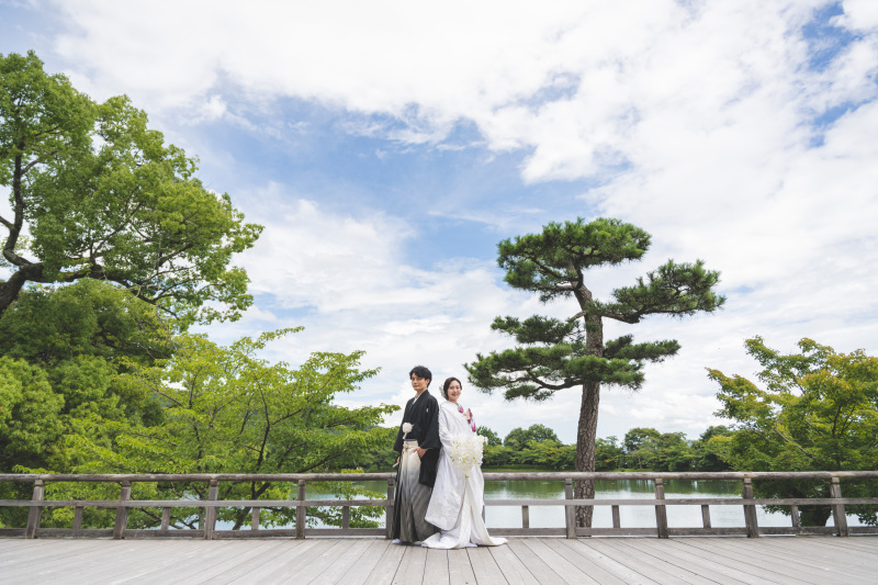 和装に人気の庭園をご用意しております。