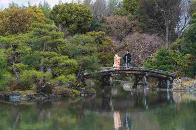 スケール感のあるお庭での撮影も
