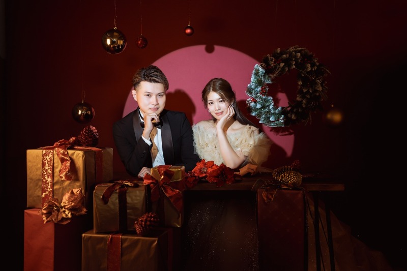 【12月限定】Xmasスペシャルキャンペーン★洋装韓国フォトスタジオ撮影|ドレス1着プレゼント‼更に嬉しいヘアチェンジ付き