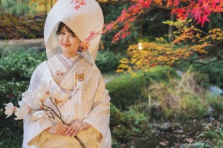 【11月～12月10日撮影】洋装＆和装紅葉前撮り早割りプラン｜土日祝50％OFF｜8月末まで受付