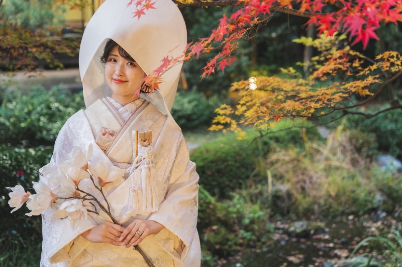 【11月~12月10日撮影】和洋・和装紅葉前撮り早割りプラン|土日祝50%OFF|8月末まで受付