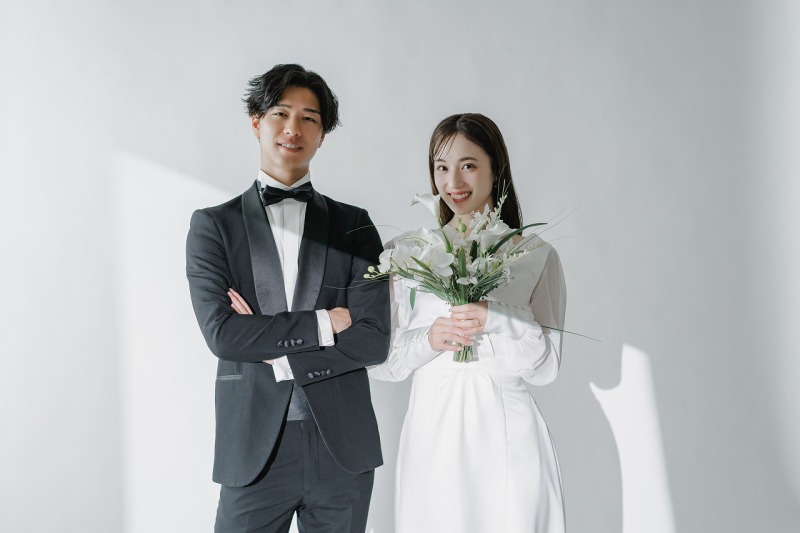 【9月撮影】秋先取りご優待プラン｜10％OFF｜洋装1着スタジオ撮影1時間半たっぷり撮影｜ドレス100着から選べる｜レタッチ付き