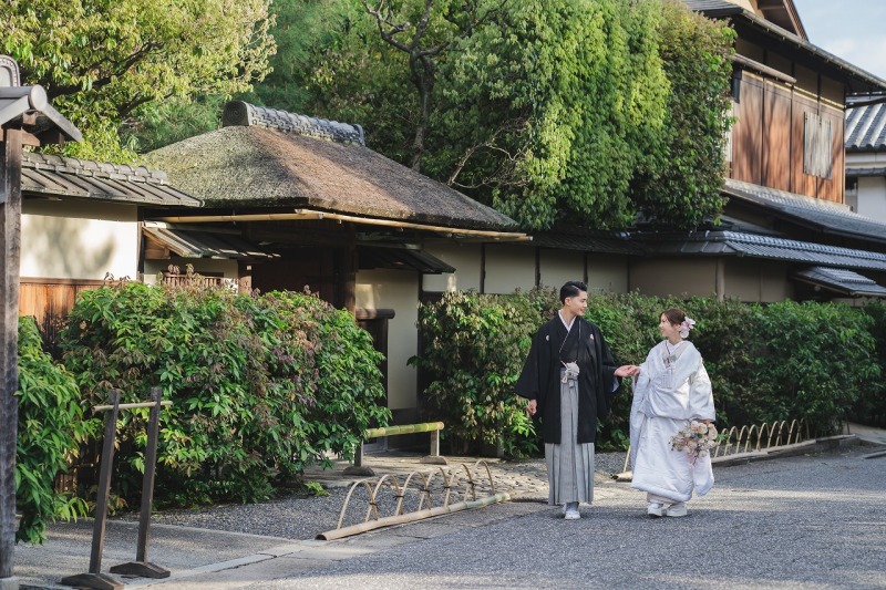 【6月7月8月撮影】夏限定のご優待プラン｜20％OFF｜京都和装ロケーション＋洋装スタジオ撮影｜着物もドレスもどちらも◎